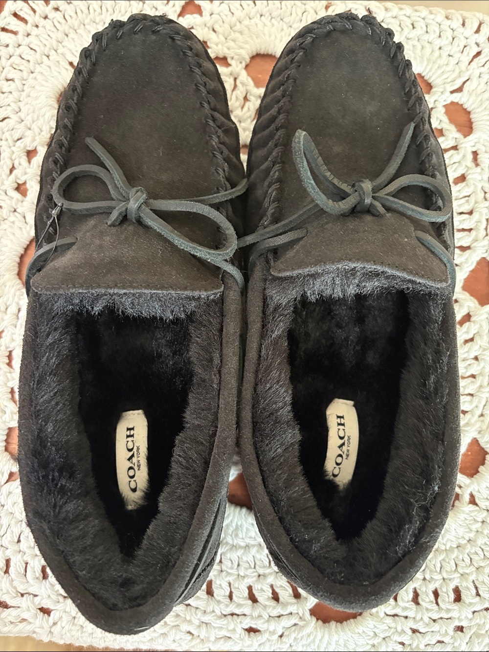 COACH Women's Black Suede Fur-Lined Moccasin Slippers Size 8D